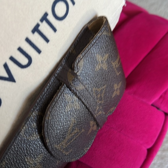Authentic (MI1904) Louis Vuitton Glasses Case - Picture 6 of 14